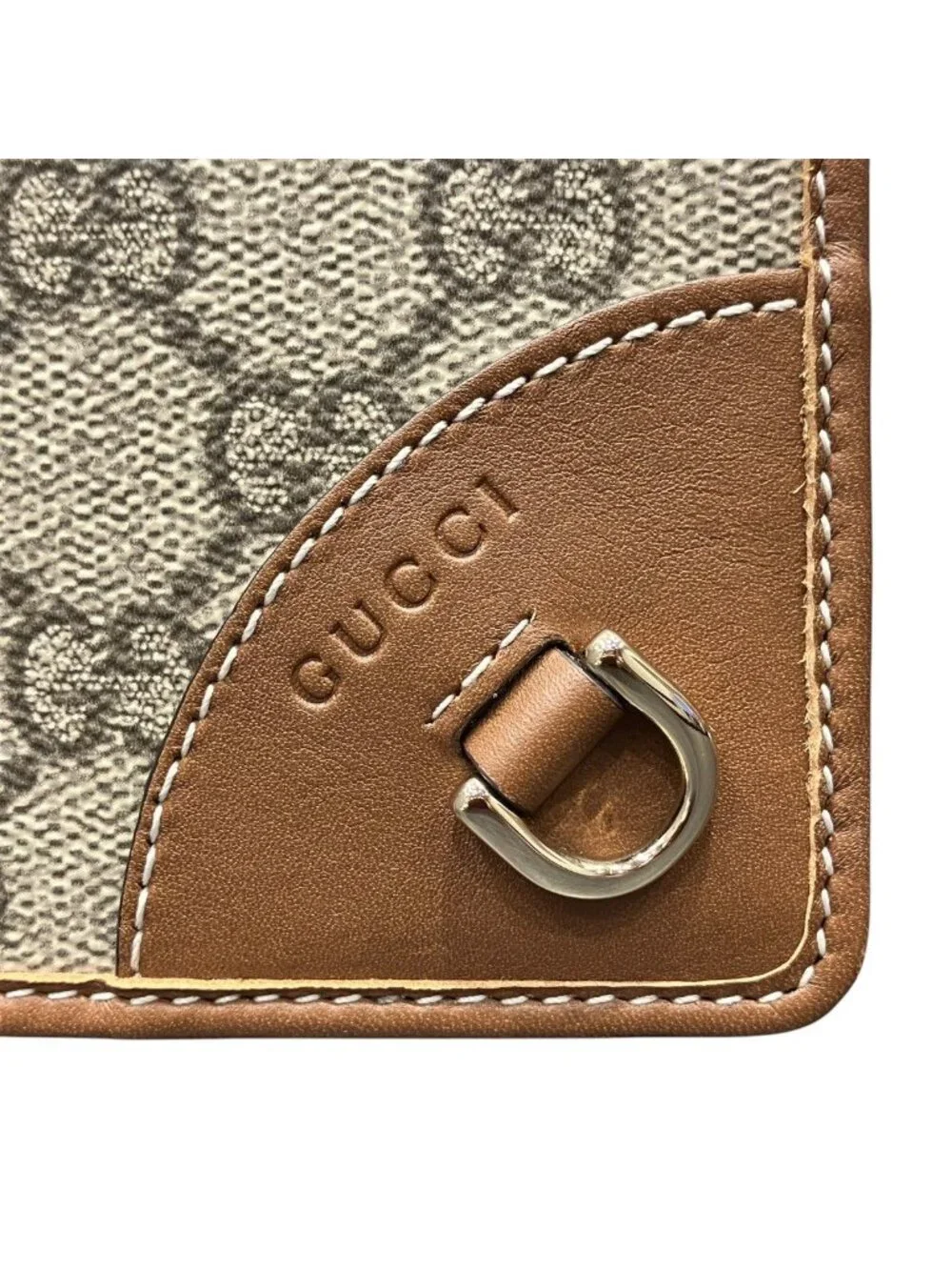 Gucci GG Supreme Shoulder Bag
